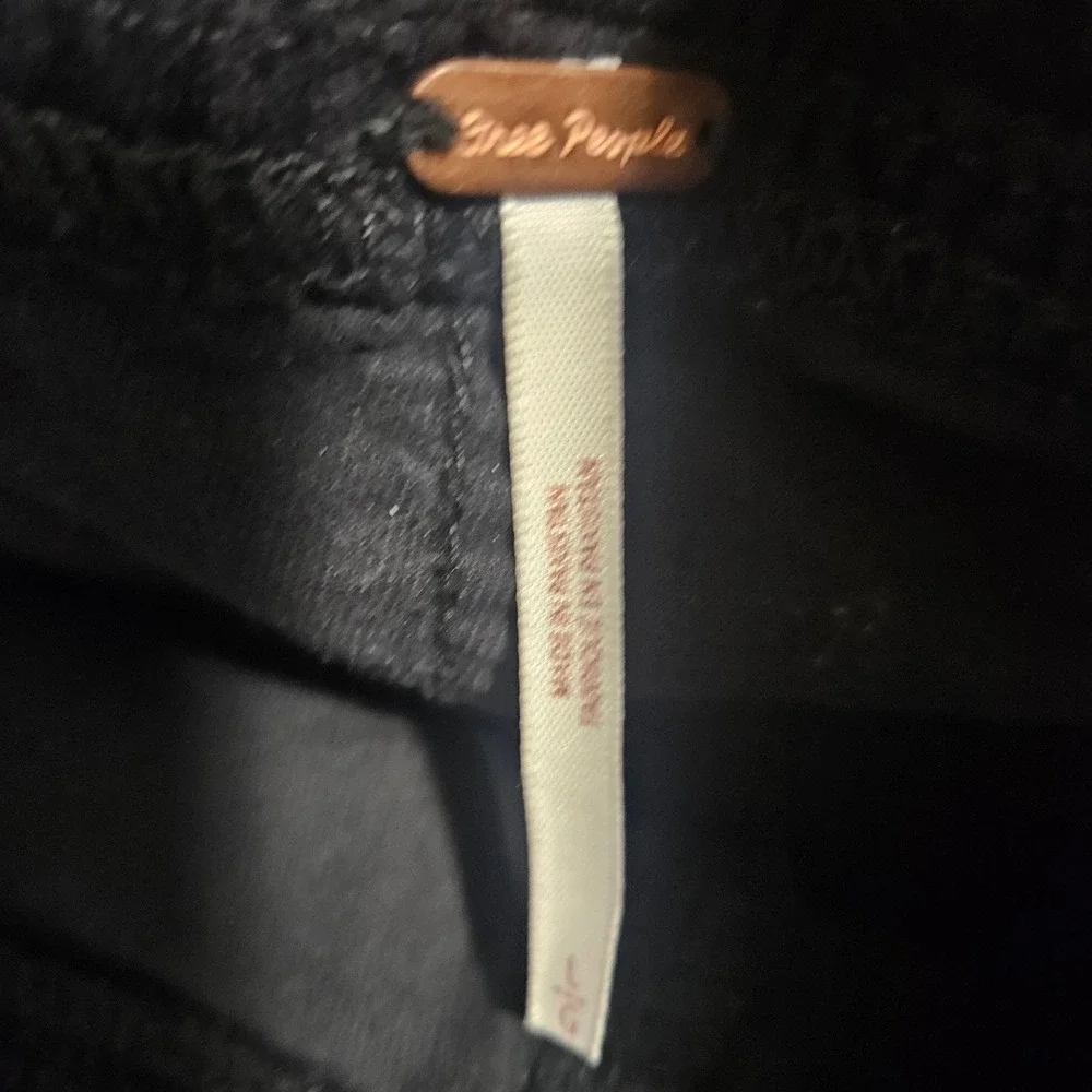 Free‎ People Corduroy Flare Pull On Pants High Rise Side Zip Black Womens L NWT